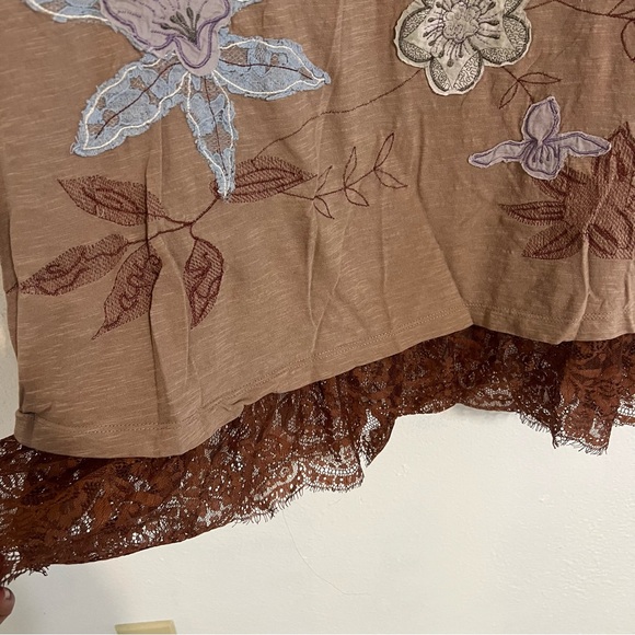 LOGO embroidery top/blouse - Picture 4 of 8